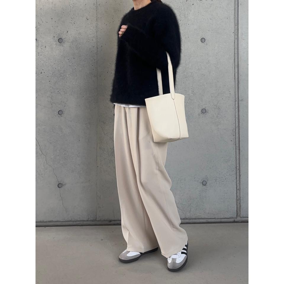 {{.FirstItem.Brand.Name}}({{.FirstItem.Brand.NameKana}})の「{{.FirstItem.Name}}」を使った{{.PostType}}