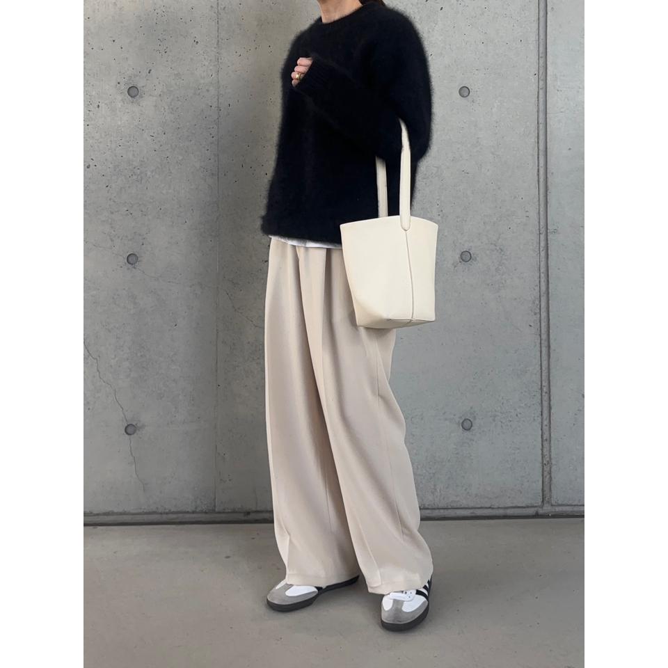 {{.FirstItem.Brand.Name}}({{.FirstItem.Brand.NameKana}})の「{{.FirstItem.Name}}」を使った{{.PostType}}