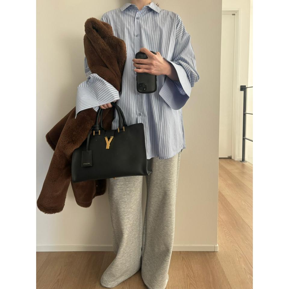 {{.FirstItem.Brand.Name}}({{.FirstItem.Brand.NameKana}})の「{{.FirstItem.Name}}」を使った{{.PostType}}