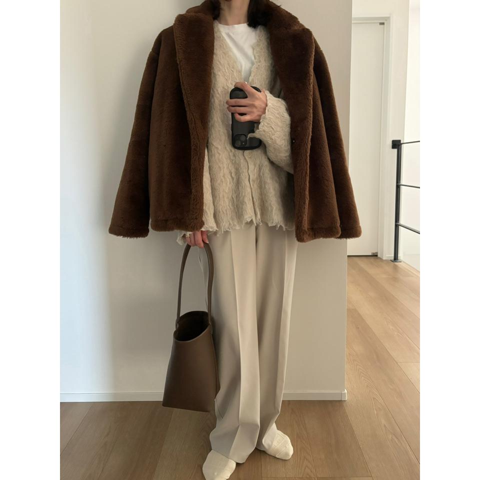 {{.FirstItem.Brand.Name}}({{.FirstItem.Brand.NameKana}})の「{{.FirstItem.Name}}」を使った{{.PostType}}