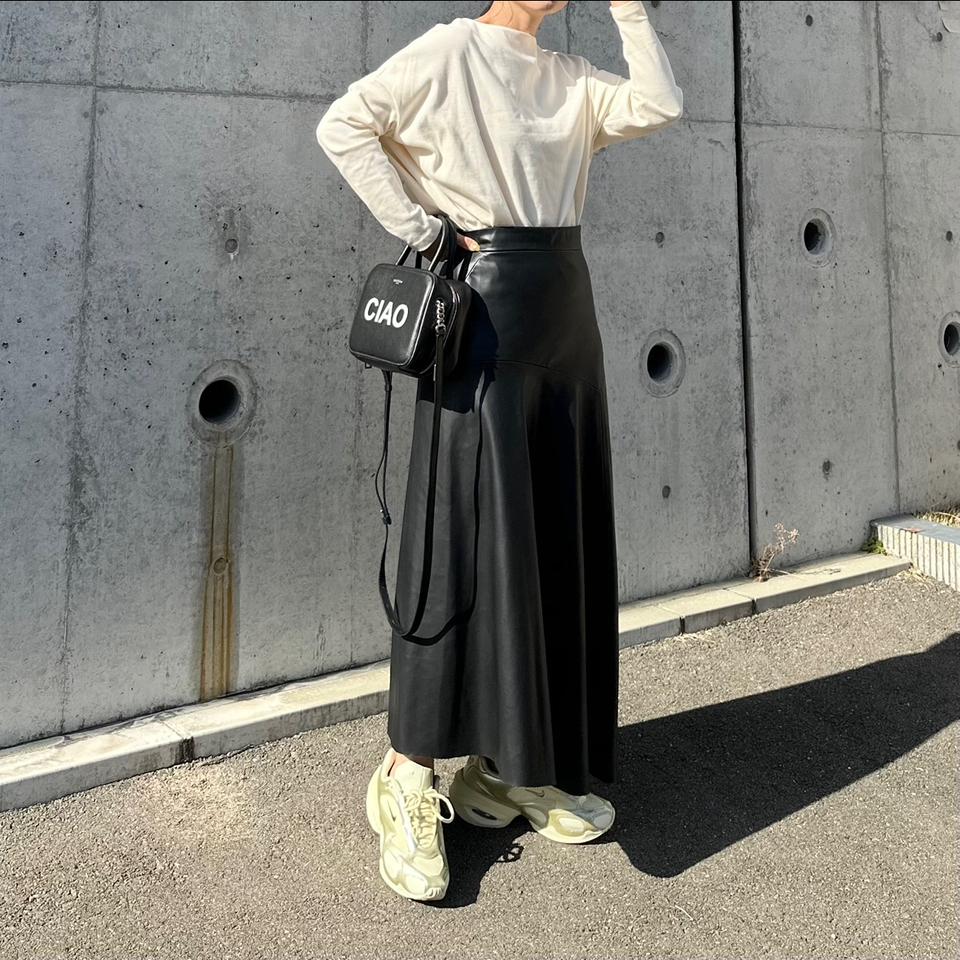 {{.FirstItem.Brand.Name}}({{.FirstItem.Brand.NameKana}})の「{{.FirstItem.Name}}」を使った{{.PostType}}