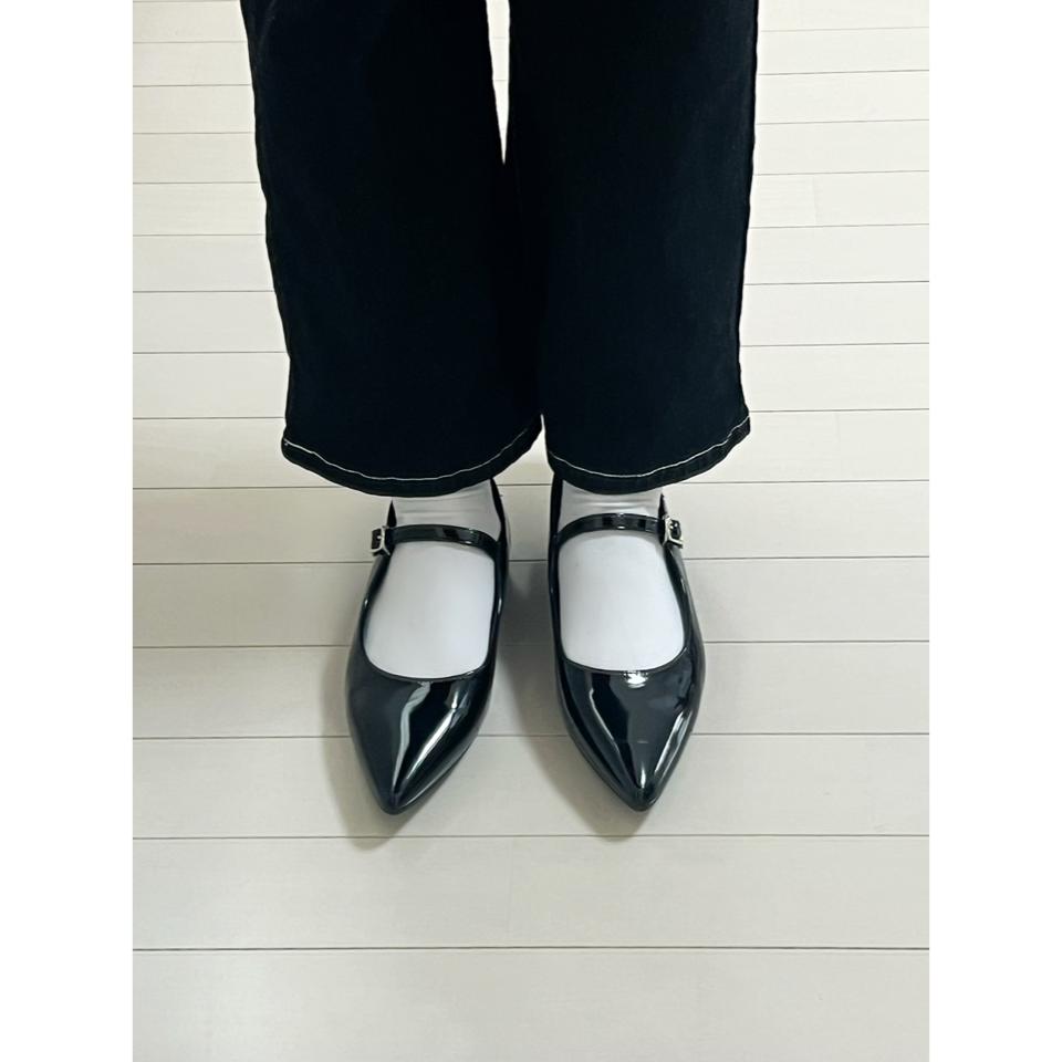 {{.FirstItem.Brand.Name}}({{.FirstItem.Brand.NameKana}})の「{{.FirstItem.Name}}」を使った{{.PostType}}