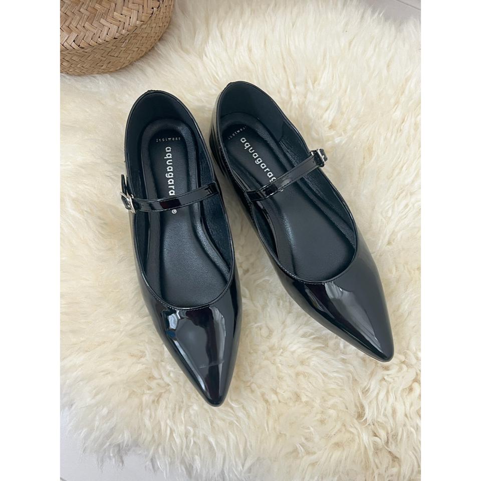 {{.FirstItem.Brand.Name}}({{.FirstItem.Brand.NameKana}})の「{{.FirstItem.Name}}」を使った{{.PostType}}