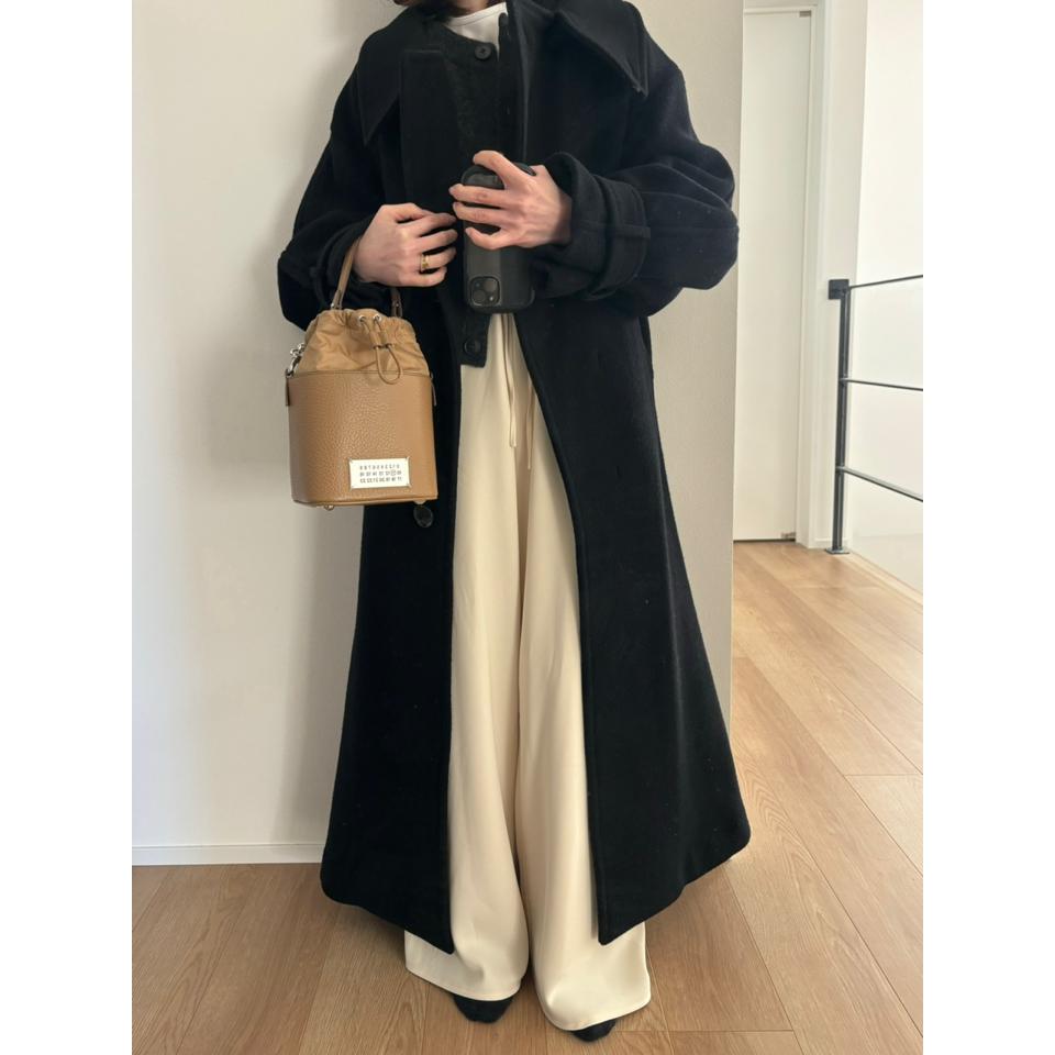 {{.FirstItem.Brand.Name}}({{.FirstItem.Brand.NameKana}})の「{{.FirstItem.Name}}」を使った{{.PostType}}