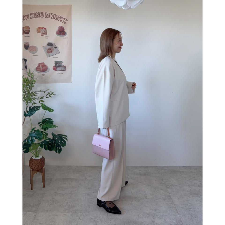 {{.FirstItem.Brand.Name}}({{.FirstItem.Brand.NameKana}})の「{{.FirstItem.Name}}」を使った{{.PostType}}