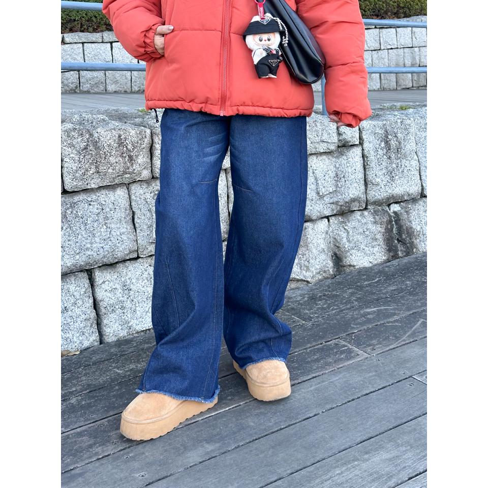 {{.FirstItem.Brand.Name}}({{.FirstItem.Brand.NameKana}})の「{{.FirstItem.Name}}」を使った{{.PostType}}