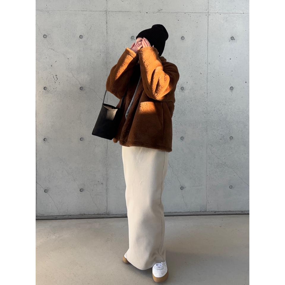 {{.FirstItem.Brand.Name}}({{.FirstItem.Brand.NameKana}})の「{{.FirstItem.Name}}」を使った{{.PostType}}