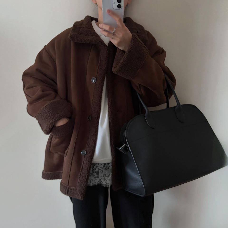 {{.FirstItem.Brand.Name}}({{.FirstItem.Brand.NameKana}})の「{{.FirstItem.Name}}」を使った{{.PostType}}