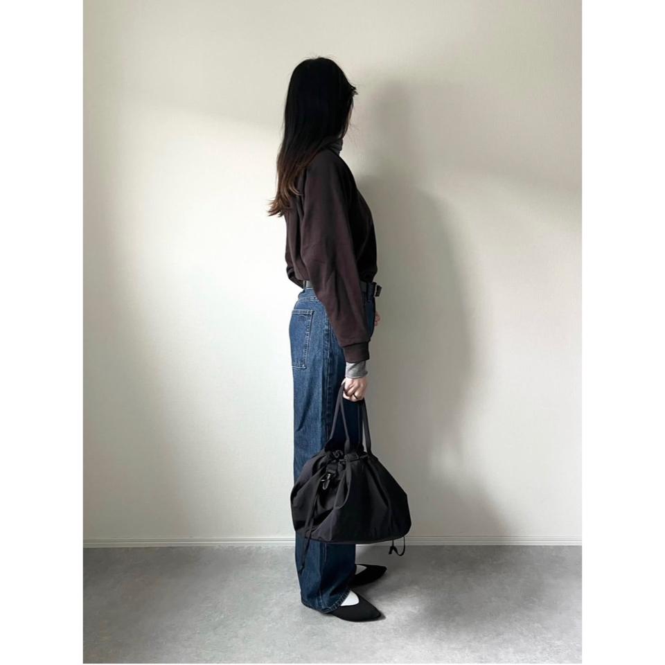 {{.FirstItem.Brand.Name}}({{.FirstItem.Brand.NameKana}})の「{{.FirstItem.Name}}」を使った{{.PostType}}