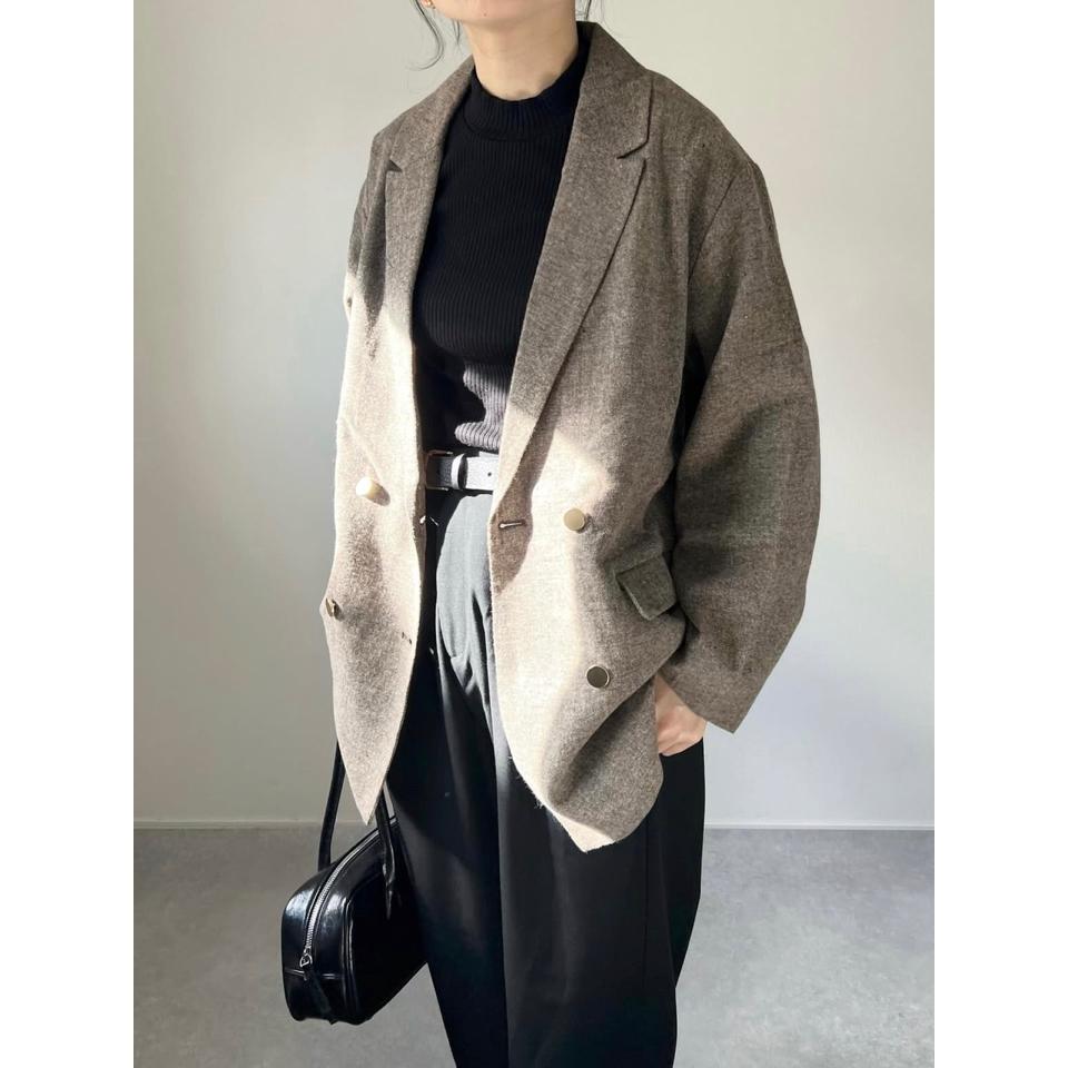 {{.FirstItem.Brand.Name}}({{.FirstItem.Brand.NameKana}})の「{{.FirstItem.Name}}」を使った{{.PostType}}