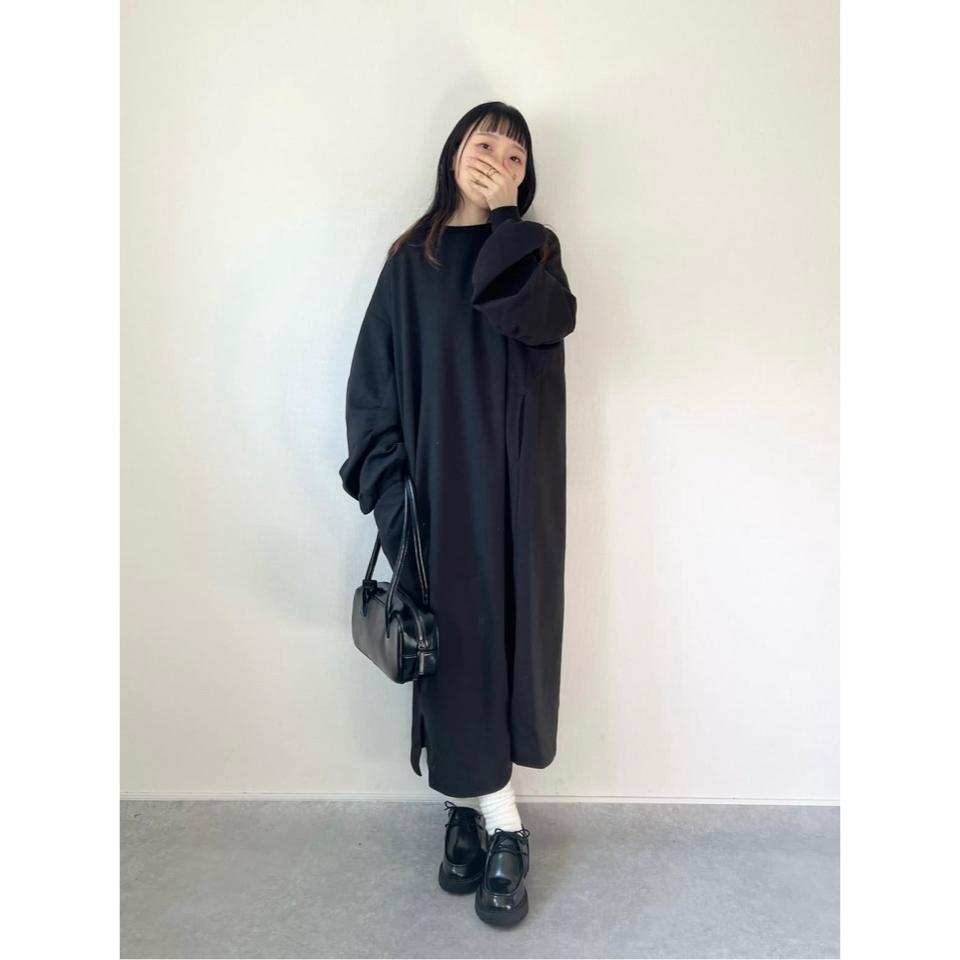 {{.FirstItem.Brand.Name}}({{.FirstItem.Brand.NameKana}})の「{{.FirstItem.Name}}」を使った{{.PostType}}