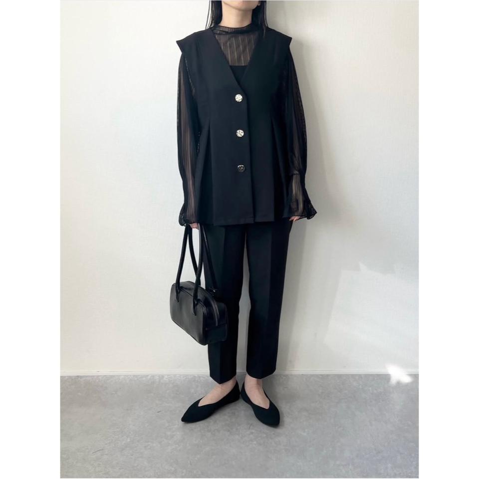 {{.FirstItem.Brand.Name}}({{.FirstItem.Brand.NameKana}})の「{{.FirstItem.Name}}」を使った{{.PostType}}