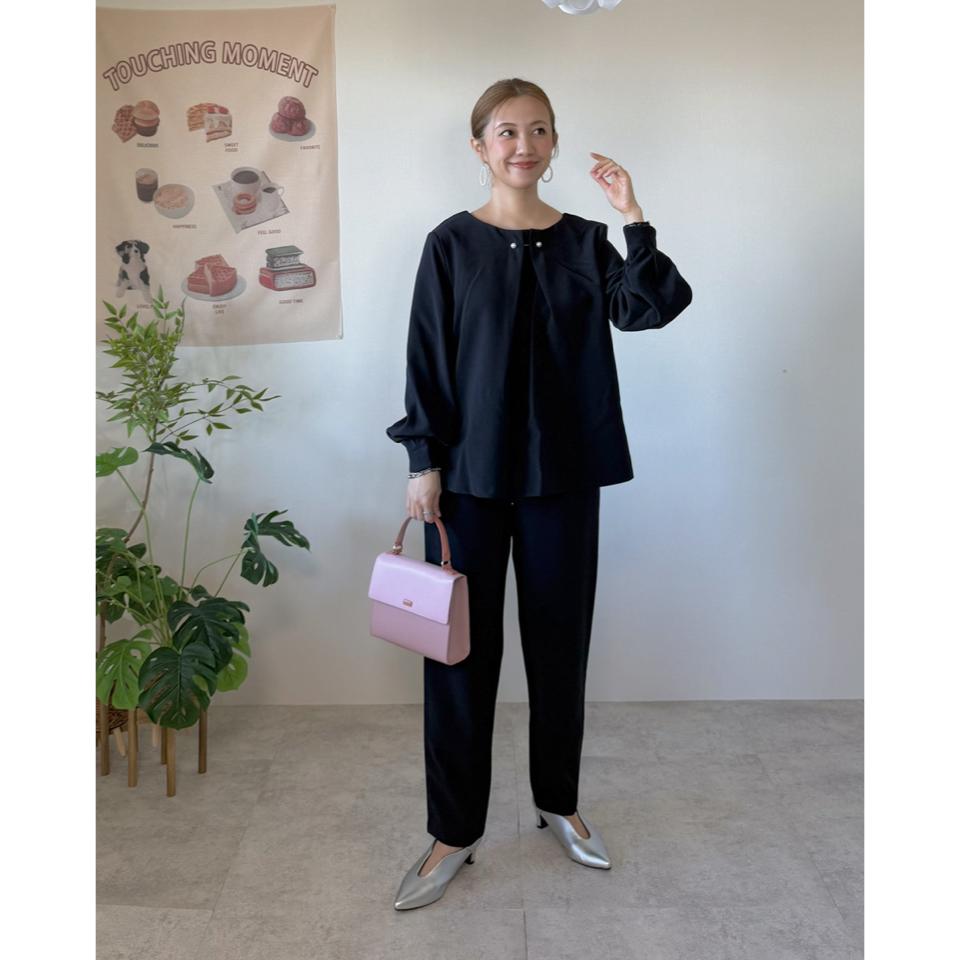 {{.FirstItem.Brand.Name}}({{.FirstItem.Brand.NameKana}})の「{{.FirstItem.Name}}」を使った{{.PostType}}