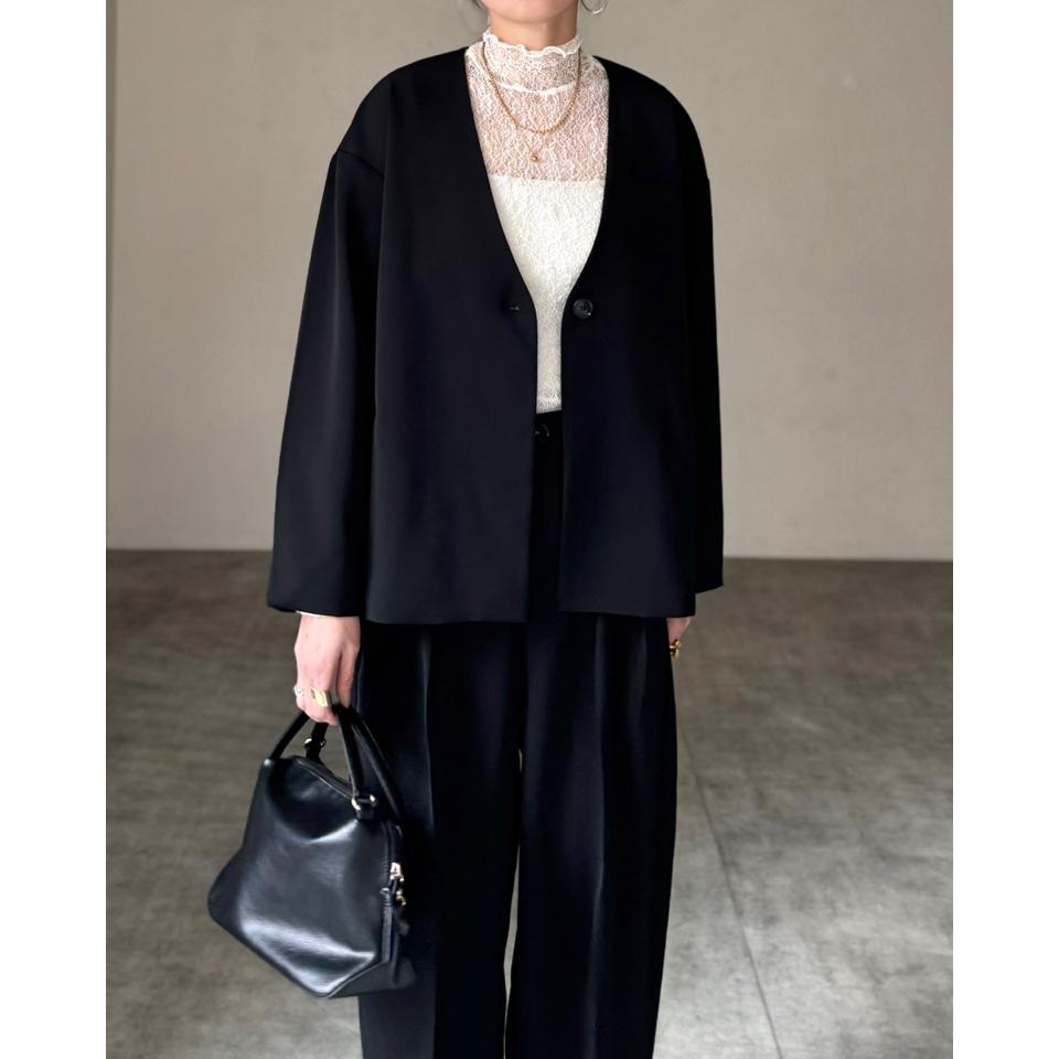 {{.FirstItem.Brand.Name}}({{.FirstItem.Brand.NameKana}})の「{{.FirstItem.Name}}」を使った{{.PostType}}