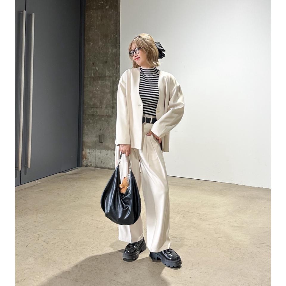 {{.FirstItem.Brand.Name}}({{.FirstItem.Brand.NameKana}})の「{{.FirstItem.Name}}」を使った{{.PostType}}