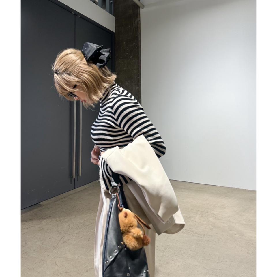 {{.FirstItem.Brand.Name}}({{.FirstItem.Brand.NameKana}})の「{{.FirstItem.Name}}」を使った{{.PostType}}