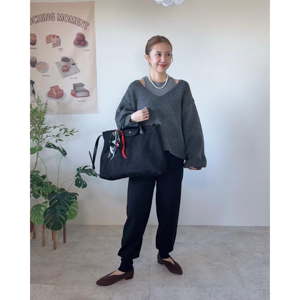 {{.FirstItem.Brand.Name}}({{.FirstItem.Brand.NameKana}})の「{{.FirstItem.Name}}」を使った{{.PostType}}