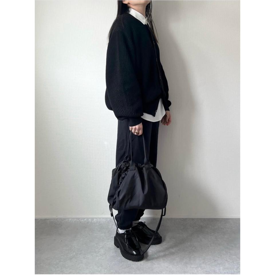 {{.FirstItem.Brand.Name}}({{.FirstItem.Brand.NameKana}})の「{{.FirstItem.Name}}」を使った{{.PostType}}