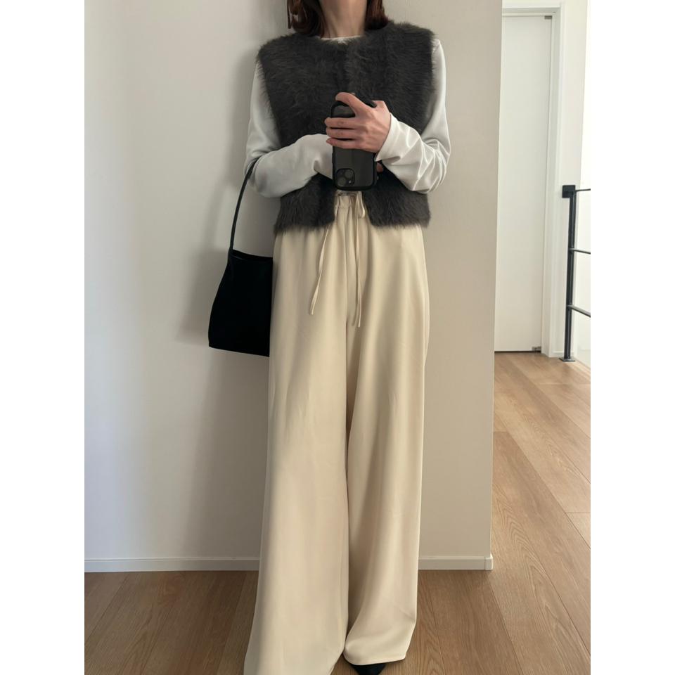 {{.FirstItem.Brand.Name}}({{.FirstItem.Brand.NameKana}})の「{{.FirstItem.Name}}」を使った{{.PostType}}