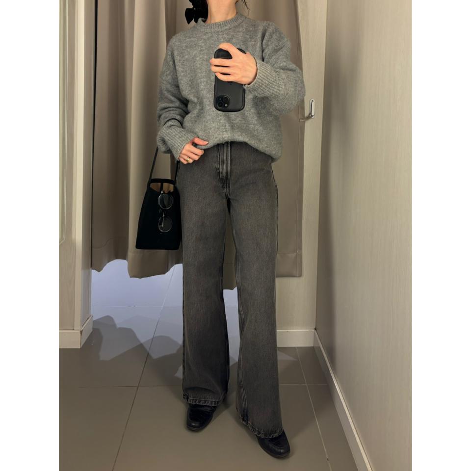 {{.FirstItem.Brand.Name}}({{.FirstItem.Brand.NameKana}})の「{{.FirstItem.Name}}」を使った{{.PostType}}