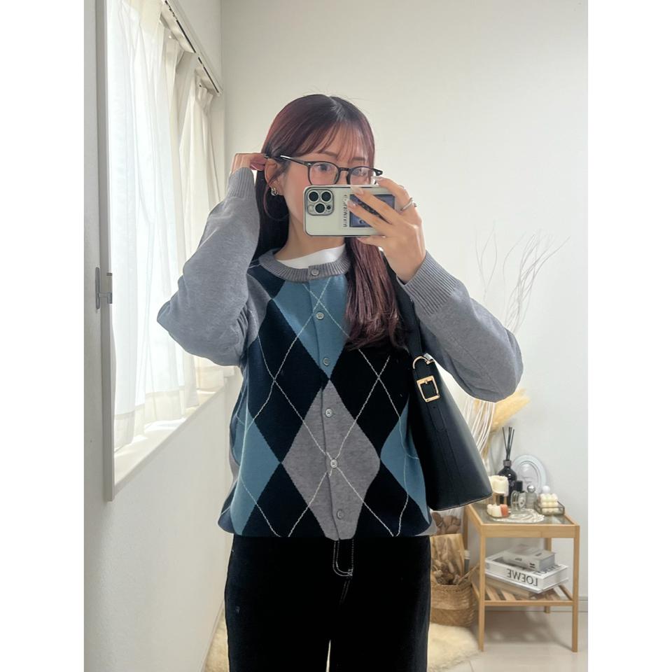 {{.FirstItem.Brand.Name}}({{.FirstItem.Brand.NameKana}})の「{{.FirstItem.Name}}」を使った{{.PostType}}