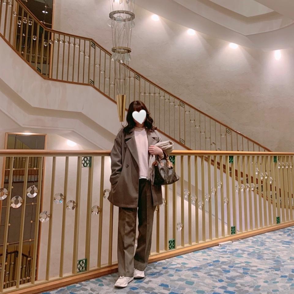 {{.FirstItem.Brand.Name}}({{.FirstItem.Brand.NameKana}})の「{{.FirstItem.Name}}」を使った{{.PostType}}