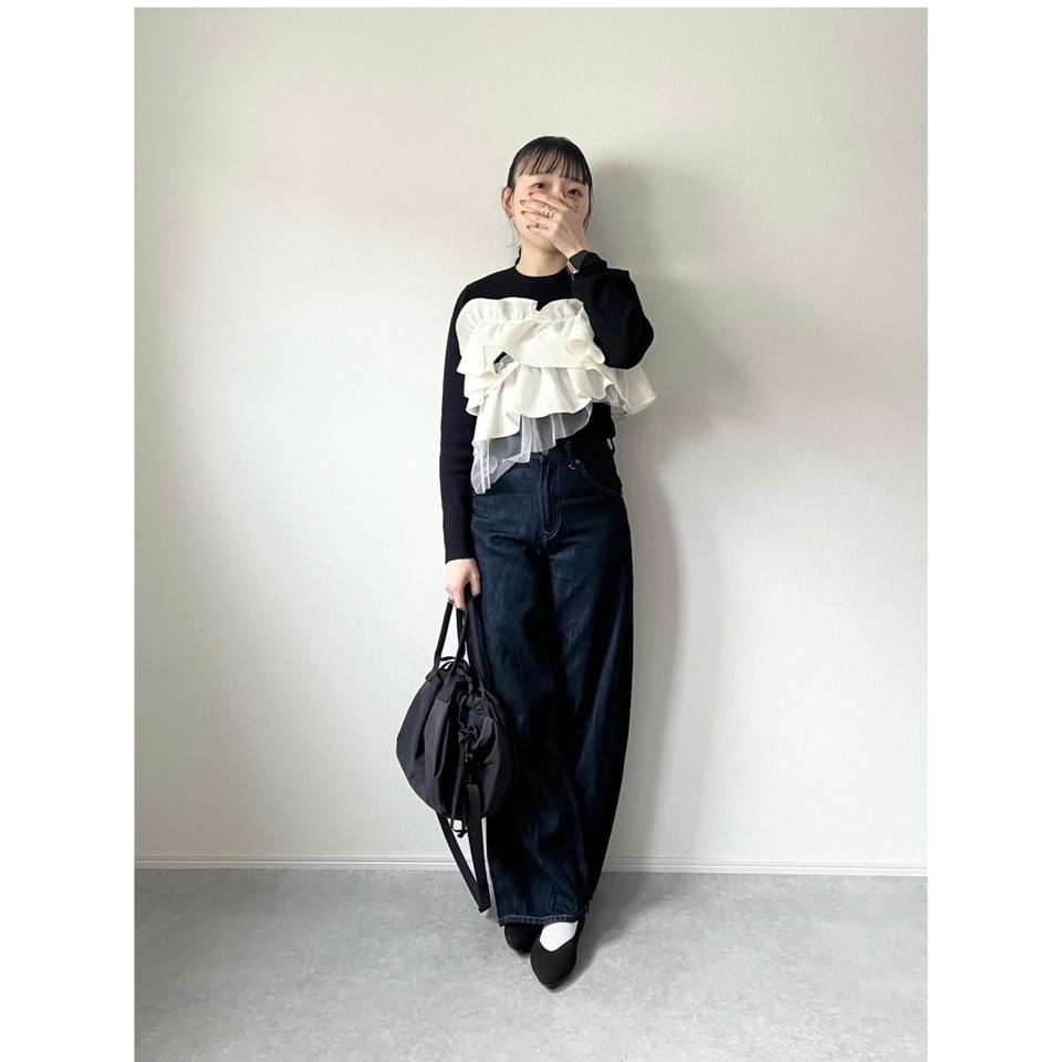 {{.FirstItem.Brand.Name}}({{.FirstItem.Brand.NameKana}})の「{{.FirstItem.Name}}」を使った{{.PostType}}