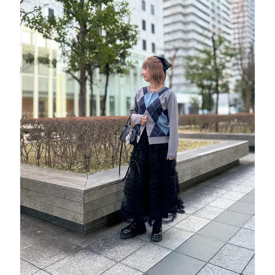 {{.FirstItem.Brand.Name}}({{.FirstItem.Brand.NameKana}})の「{{.FirstItem.Name}}」を使った{{.PostType}}