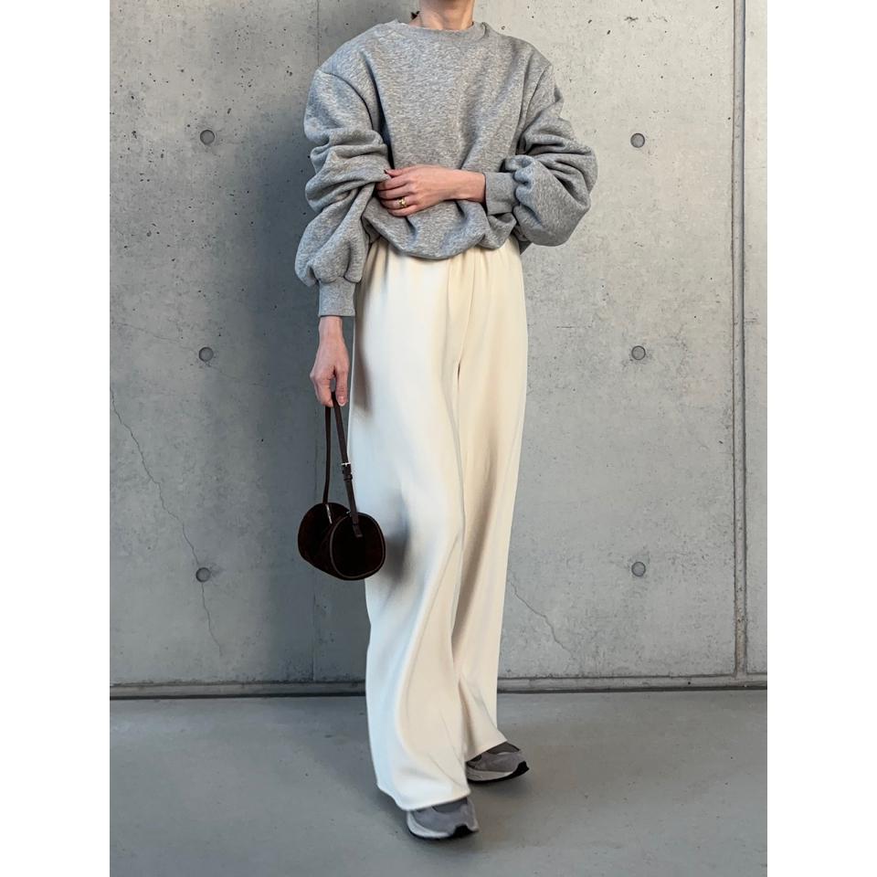 {{.FirstItem.Brand.Name}}({{.FirstItem.Brand.NameKana}})の「{{.FirstItem.Name}}」を使った{{.PostType}}