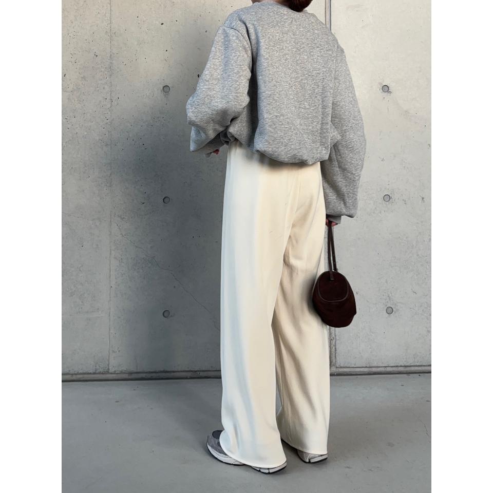 {{.FirstItem.Brand.Name}}({{.FirstItem.Brand.NameKana}})の「{{.FirstItem.Name}}」を使った{{.PostType}}