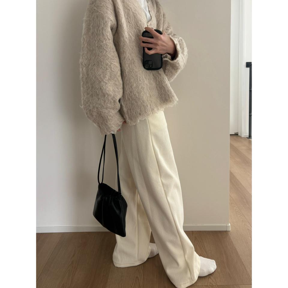 {{.FirstItem.Brand.Name}}({{.FirstItem.Brand.NameKana}})の「{{.FirstItem.Name}}」を使った{{.PostType}}