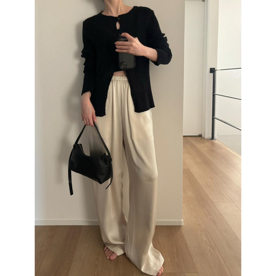 {{.FirstItem.Brand.Name}}({{.FirstItem.Brand.NameKana}})の「{{.FirstItem.Name}}」を使った{{.PostType}}