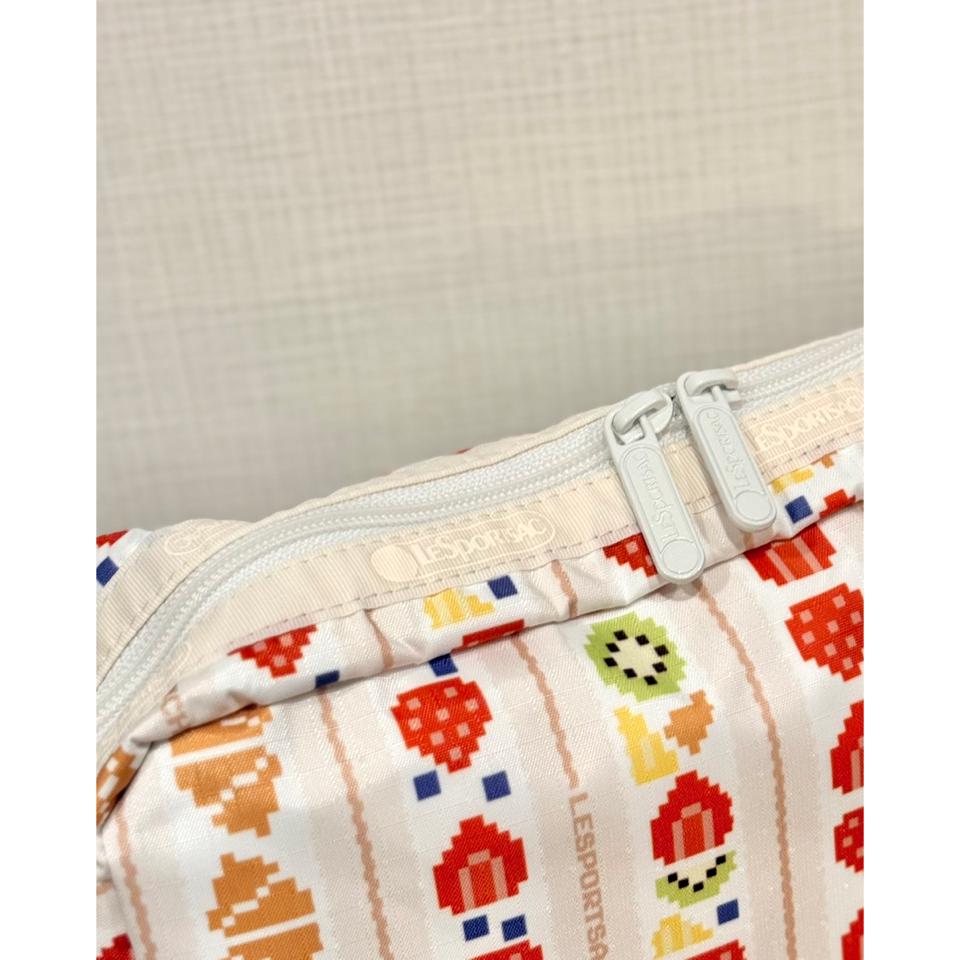 {{.FirstItem.Brand.Name}}({{.FirstItem.Brand.NameKana}})の「{{.FirstItem.Name}}」を使った{{.PostType}}