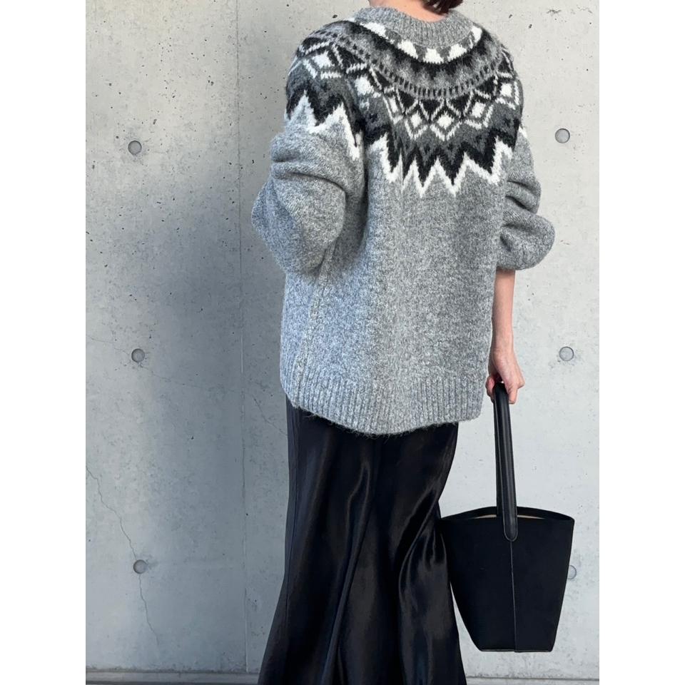 {{.FirstItem.Brand.Name}}({{.FirstItem.Brand.NameKana}})の「{{.FirstItem.Name}}」を使った{{.PostType}}