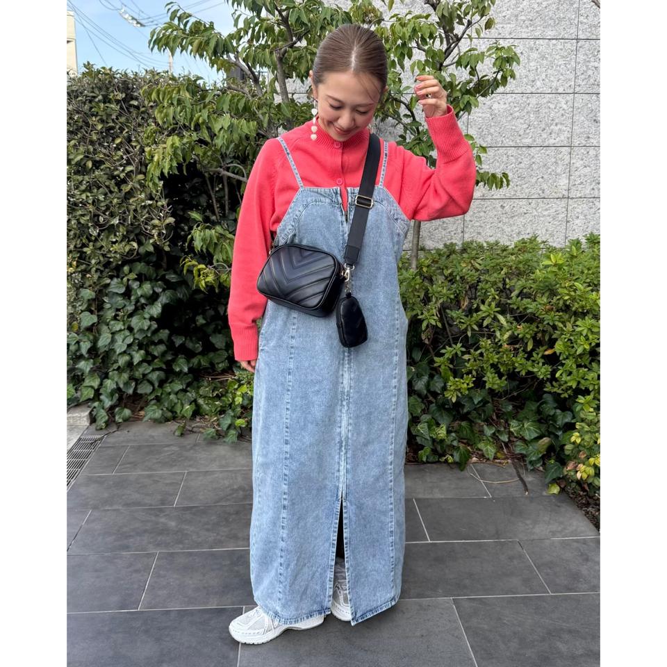 {{.FirstItem.Brand.Name}}({{.FirstItem.Brand.NameKana}})の「{{.FirstItem.Name}}」を使った{{.PostType}}