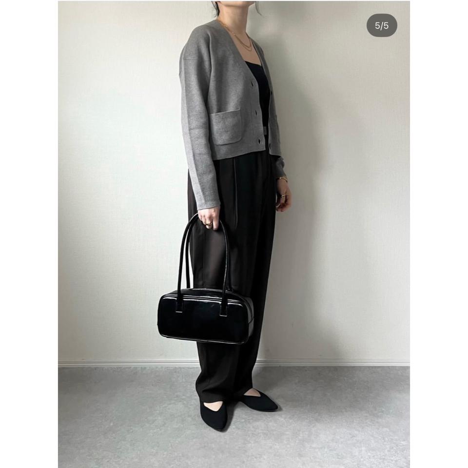 {{.FirstItem.Brand.Name}}({{.FirstItem.Brand.NameKana}})の「{{.FirstItem.Name}}」を使った{{.PostType}}