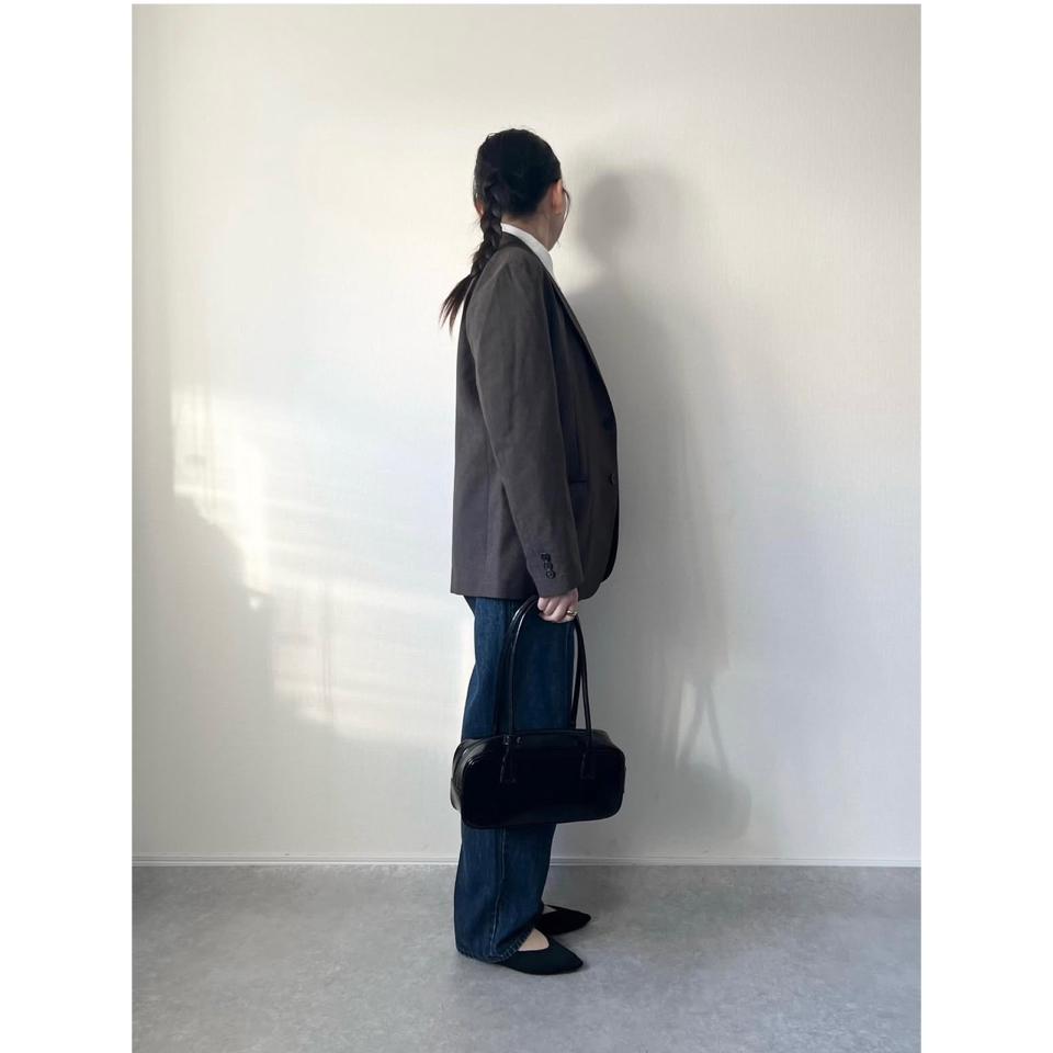 {{.FirstItem.Brand.Name}}({{.FirstItem.Brand.NameKana}})の「{{.FirstItem.Name}}」を使った{{.PostType}}