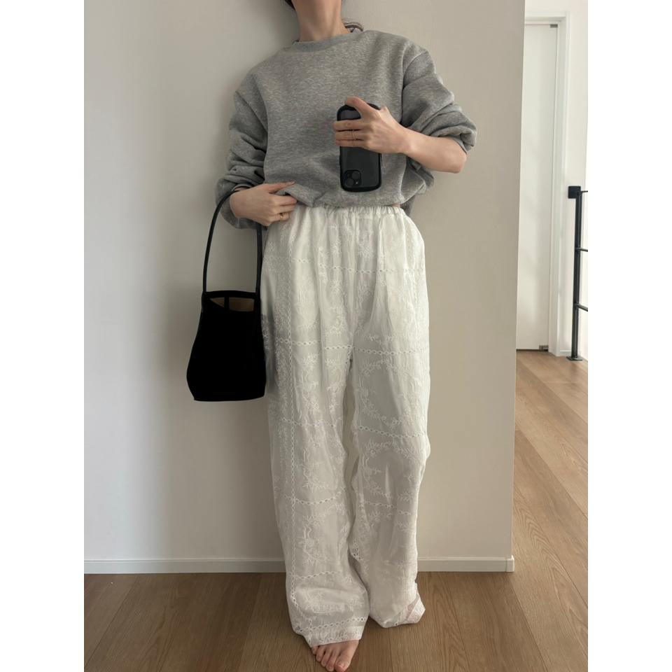 {{.FirstItem.Brand.Name}}({{.FirstItem.Brand.NameKana}})の「{{.FirstItem.Name}}」を使った{{.PostType}}