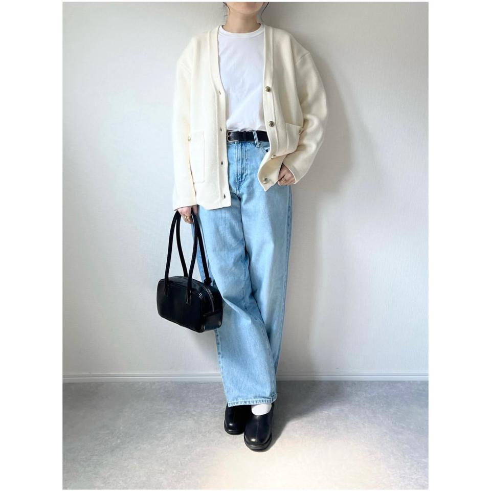 {{.FirstItem.Brand.Name}}({{.FirstItem.Brand.NameKana}})の「{{.FirstItem.Name}}」を使った{{.PostType}}