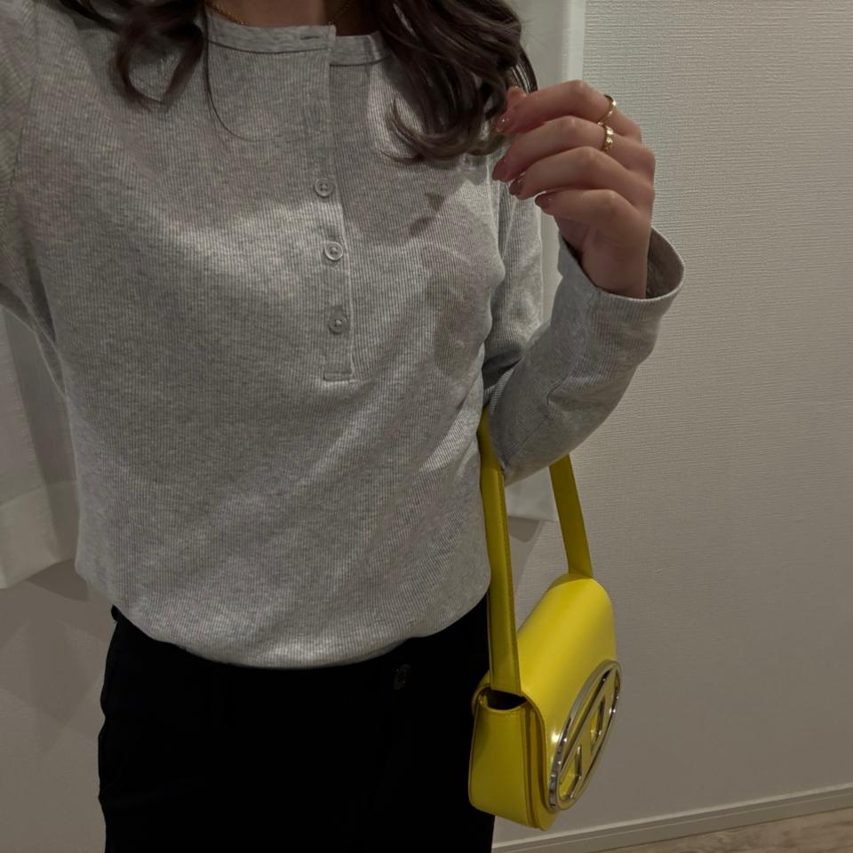 {{.FirstItem.Brand.Name}}({{.FirstItem.Brand.NameKana}})の「{{.FirstItem.Name}}」を使った{{.PostType}}