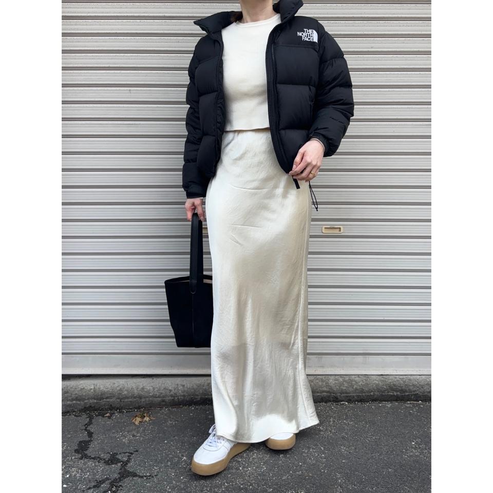 {{.FirstItem.Brand.Name}}({{.FirstItem.Brand.NameKana}})の「{{.FirstItem.Name}}」を使った{{.PostType}}