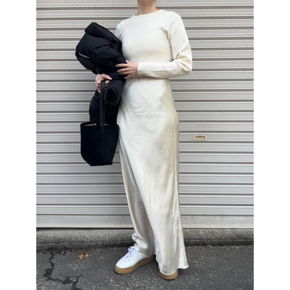 {{.FirstItem.Brand.Name}}({{.FirstItem.Brand.NameKana}})の「{{.FirstItem.Name}}」を使った{{.PostType}}