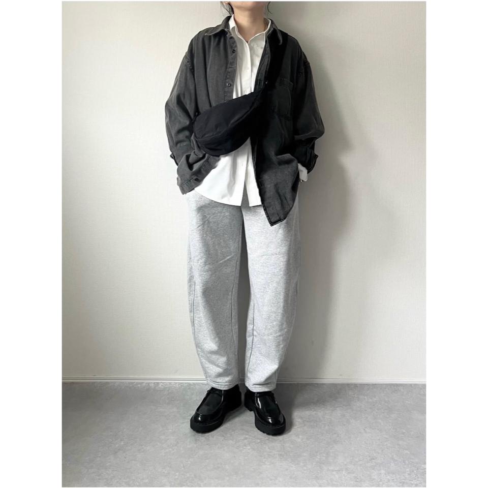 {{.FirstItem.Brand.Name}}({{.FirstItem.Brand.NameKana}})の「{{.FirstItem.Name}}」を使った{{.PostType}}