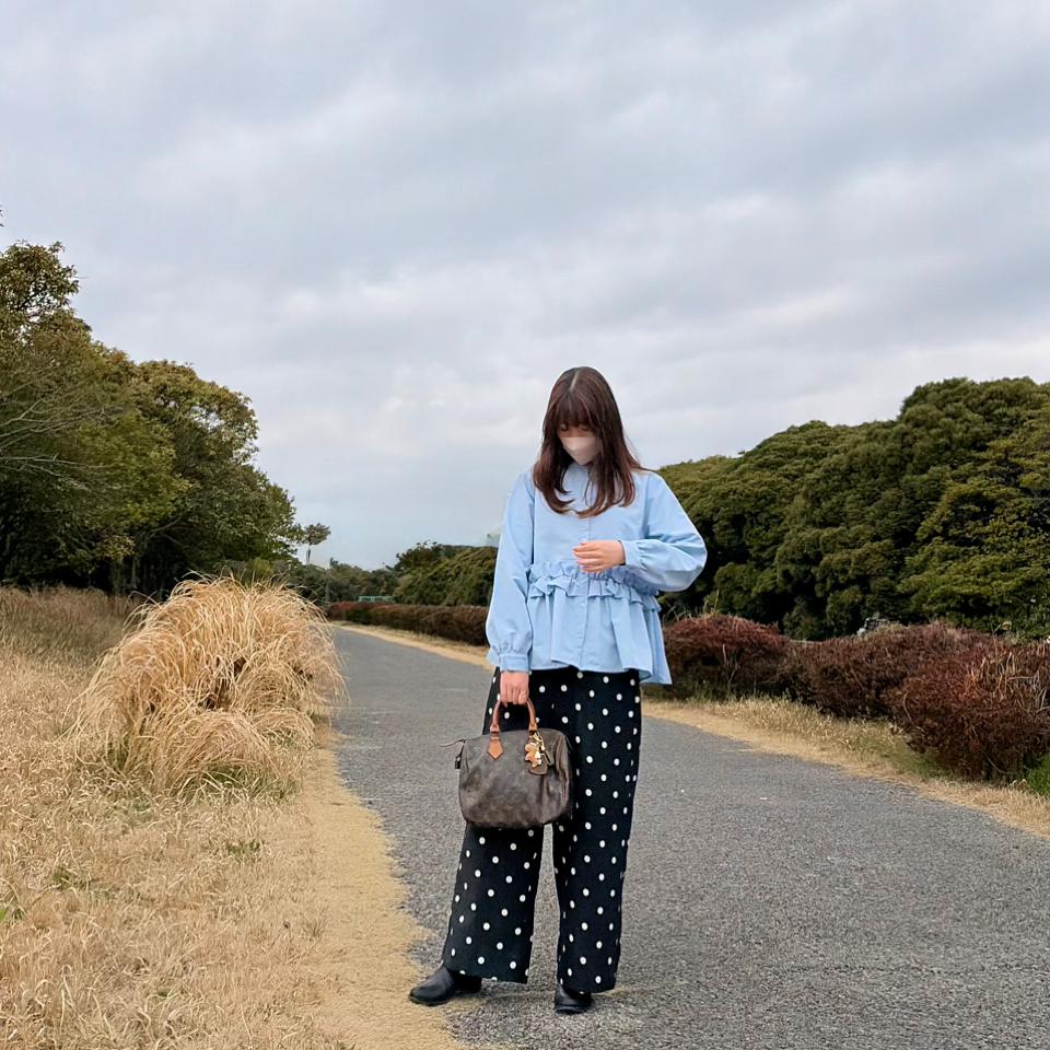 {{.FirstItem.Brand.Name}}({{.FirstItem.Brand.NameKana}})の「{{.FirstItem.Name}}」を使った{{.PostType}}