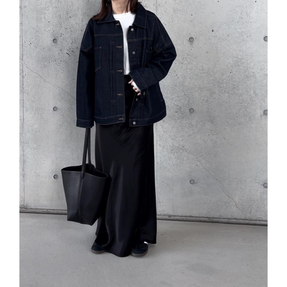 {{.FirstItem.Brand.Name}}({{.FirstItem.Brand.NameKana}})の「{{.FirstItem.Name}}」を使った{{.PostType}}