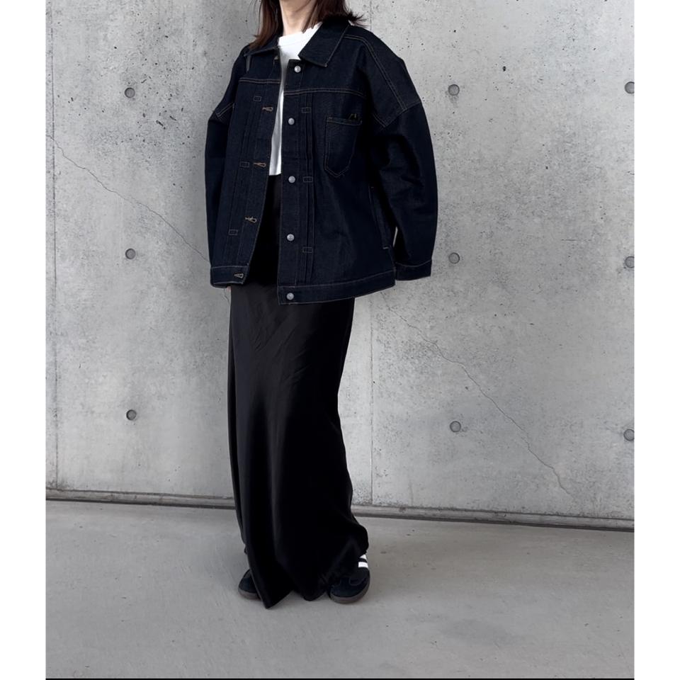 {{.FirstItem.Brand.Name}}({{.FirstItem.Brand.NameKana}})の「{{.FirstItem.Name}}」を使った{{.PostType}}