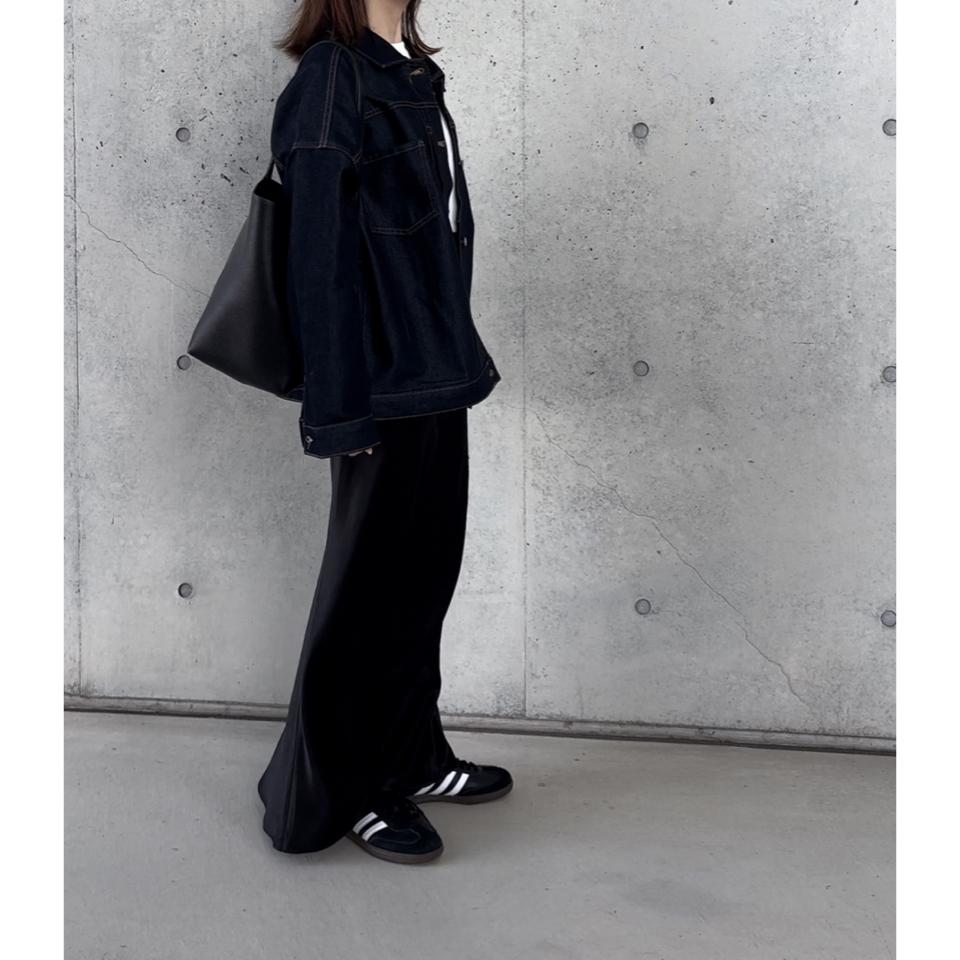 {{.FirstItem.Brand.Name}}({{.FirstItem.Brand.NameKana}})の「{{.FirstItem.Name}}」を使った{{.PostType}}