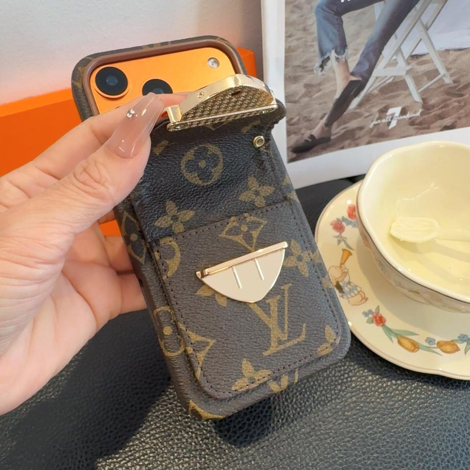 {{.FirstItem.Brand.Name}}({{.FirstItem.Brand.NameKana}})の「{{.FirstItem.Name}}」を使った{{.PostType}}