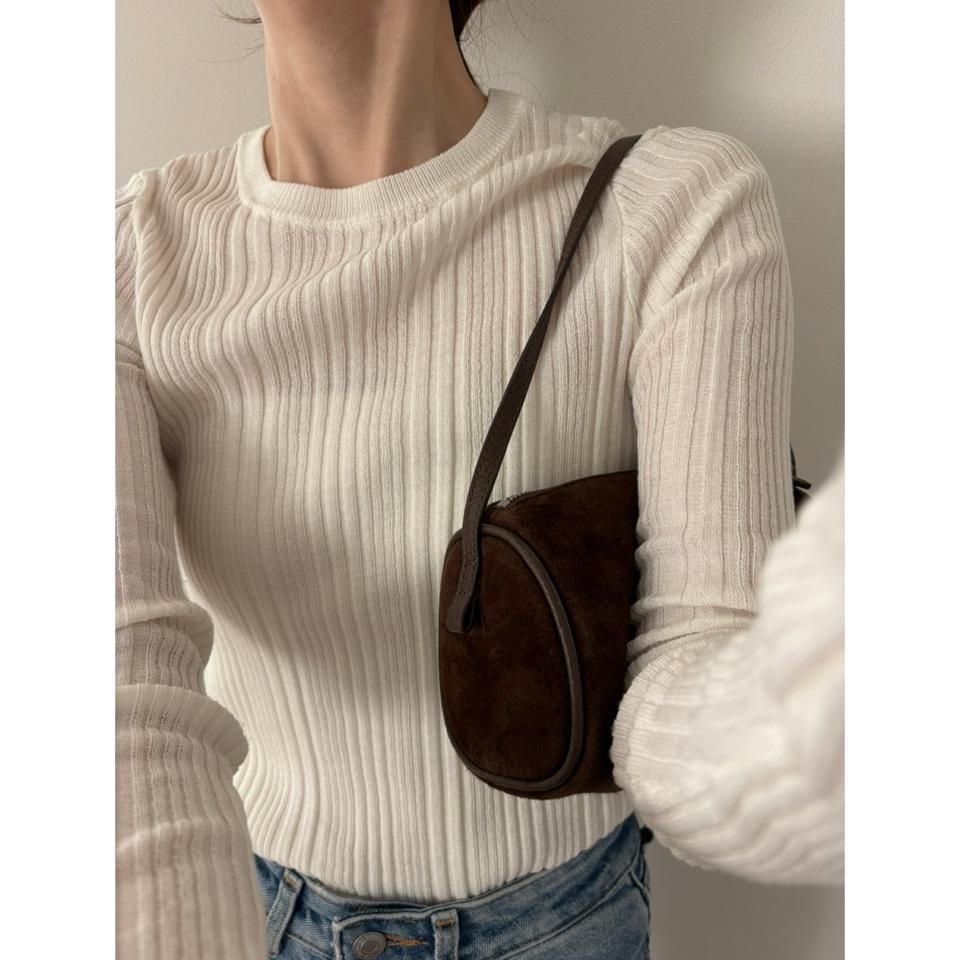 {{.FirstItem.Brand.Name}}({{.FirstItem.Brand.NameKana}})の「{{.FirstItem.Name}}」を使った{{.PostType}}