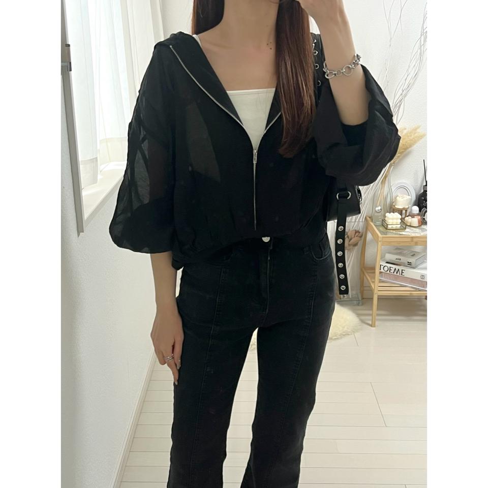 {{.FirstItem.Brand.Name}}({{.FirstItem.Brand.NameKana}})の「{{.FirstItem.Name}}」を使った{{.PostType}}